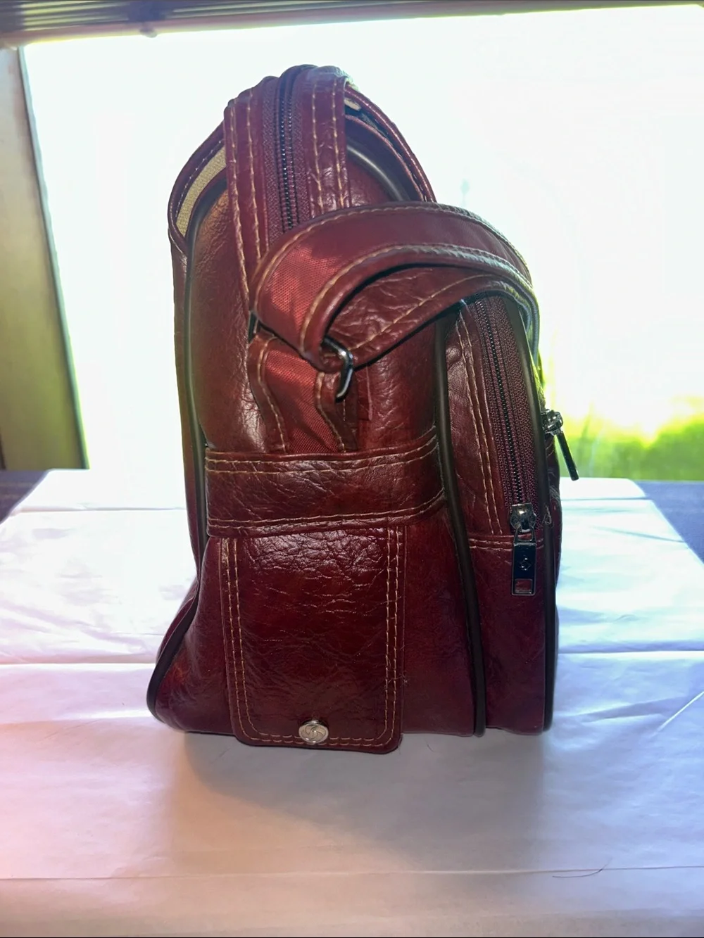Samsonite Silhouette II Unisex Burgundy Carry On Bag